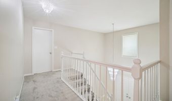 4045 N Harvard Ave, Arlington Heights, IL 60004