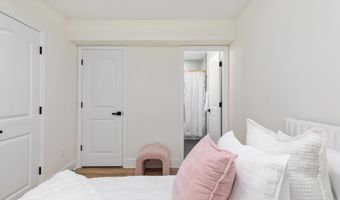 139 LAURA Ct, Basye, VA 22810