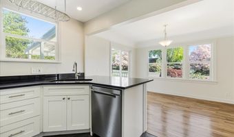 5625 SE JENNINGS Ave, Milwaukie, OR 97267
