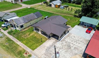 1605 Charity St, Abbeville, LA 70510