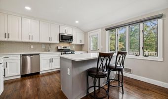 102 JAMESTOWN Rd, Belle Mead, NJ 08502