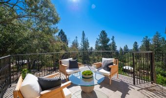 335 Pine Breeze Dr, Angwin, CA 94508