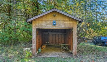 47085 OLD 77 VESPER Ln, Birkenfeld, OR 97016
