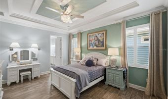 725 WINTERSIDE Dr, Apollo Beach, FL 33572