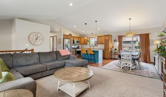 2011 12th Ave NE, Austin, MN 55912
