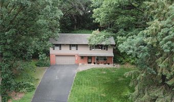 109 Cimarron Ct, Apple Valley, MN 55124