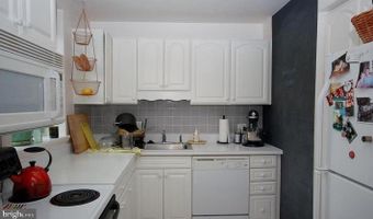 2934 COLUMBUS #C-1, Arlington, VA 22206