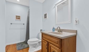 3220 Fairhaven Dr, Allegan, MI 49010