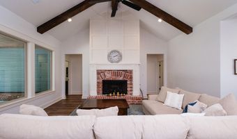 4032 Eagle Valley Dr, Benton, AR 72019