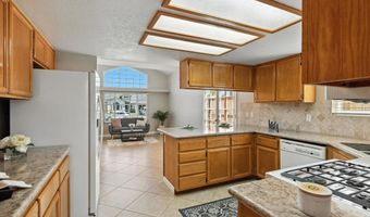1833 Sunbury St, Escondido, CA 92026