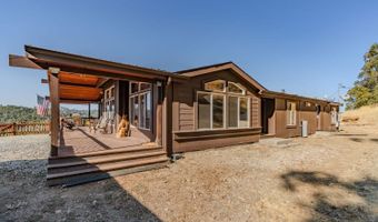 1560 Pinto Dr, Angels Camp, CA 95222