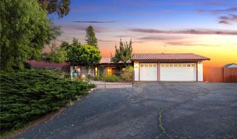 4613 Sleeping Indian Rd, Fallbrook, CA 92028