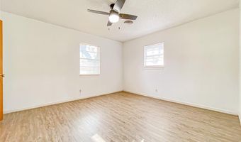 2810 Robertson Dr, Abilene, TX 79606