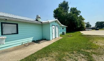 107 Vander Horck St, Britton, SD 57430