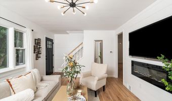 35 Waldron Rd, Allentown, NJ 08501