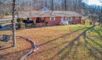 195 Claybon Dr, Advance, NC 27006