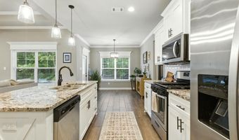 4046 Hampton Dr, Benton, AR 72019
