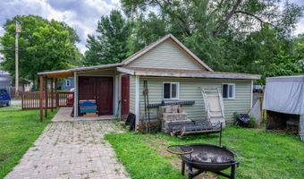 148 S Linden St, Adams, WI 53910