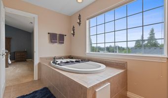 16436 VISIONARY Ct, Oregon City, OR 97045