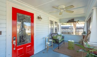 134 Sawyer Ln, Apalachicola, FL 32320