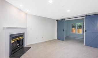 534 WINDING ROSE Dr, Rockville, MD 20850