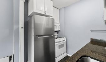 1830 COLUMBIA Pike 216, Arlington, VA 22204
