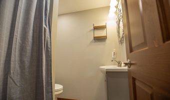 716 S Jones St, Algona, IA 50511