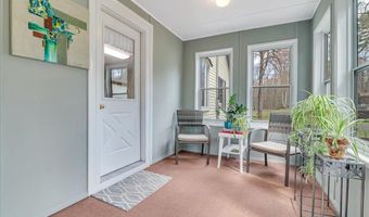 253 Thomas Rd, Blakeslee, PA 18610