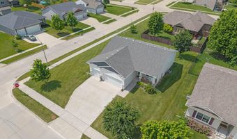 2914 SW Pleasant St, Ankeny, IA 50023