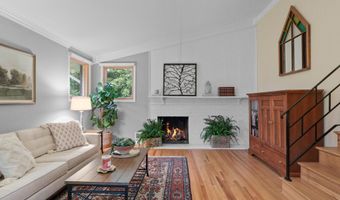 4712 SURRY Pl, Alexandria, VA 22304