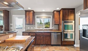 380 Mountaingate Dr, Springfield, OR 97478