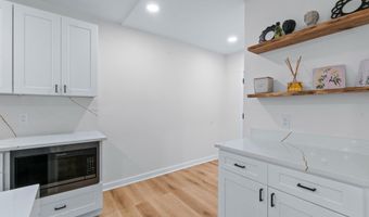 530 E 38TH St, Baltimore, MD 21218