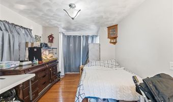 18 Francis St, Coventry, RI 02816