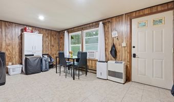 12 Highpoint Dr, Albrightsville, PA 18210