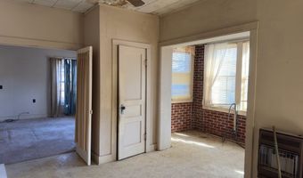 232 E Calhoun St, Bruce, MS 38915