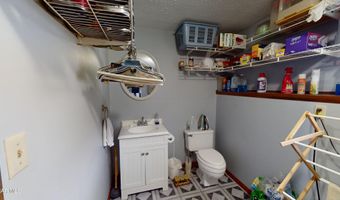 1635 Timberline Dr, Altoona, PA 16601