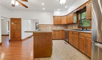 1000 N Kuney St, Abilene, KS 67410