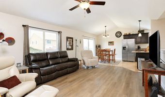 2727 15th St SW, Altoona, IA 50009