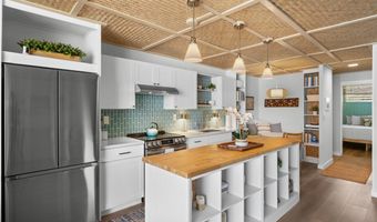75-5782 KUAKINI Hwy 311, Kailua Kona, HI 96740