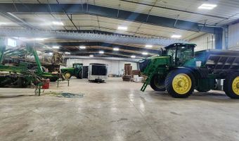 604 E Montford Ave, Ada, OH 45810