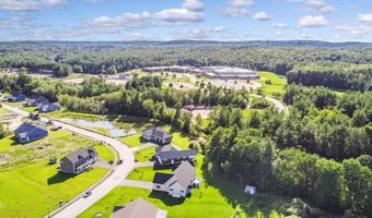 116 Fieldstone Dr, Augusta, ME 04330