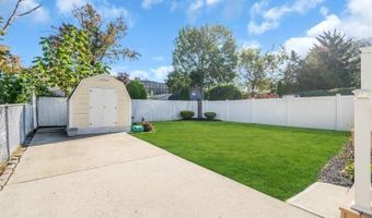 92 Fairway Ave, Belleville, NJ 07109