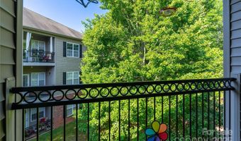 332 Appeldoorn Cir, Asheville, NC 28803
