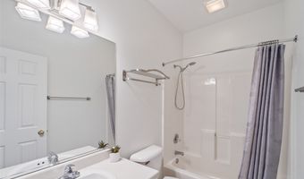 403 4th St NW, Altoona, IA 50009