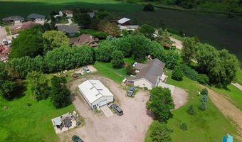 1604 E Redwood Blvd, Brandon, SD 57005