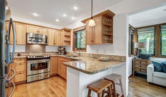 180 Nottingham Rd C, Avon, CO 81620