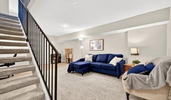 210 Braeshire Dr D, Ballwin, MO 63021