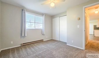 453 Yvonne St, Arco, ID 83213