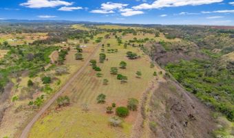 64-486 Kamehameha Hwy 34F, Haleiwa, HI 96712