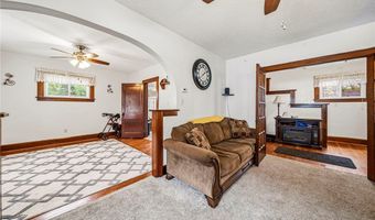 1728 Harbor Ave, Ashtabula, OH 44004
